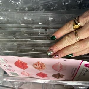 HUGE LOT candy & lollipop molds EIFFEL TOWER VALENTINES COOKIE CUTTERS